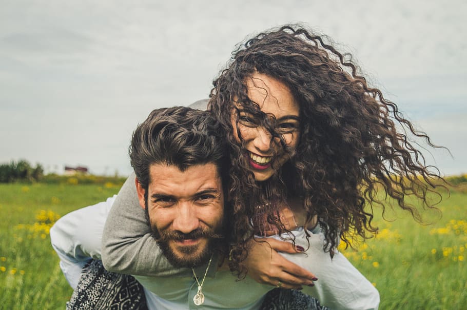 Nom d’usage, utiliser le nom du marié ou de la mariée