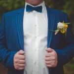 Atouts du costume de mariage de couleur bleue